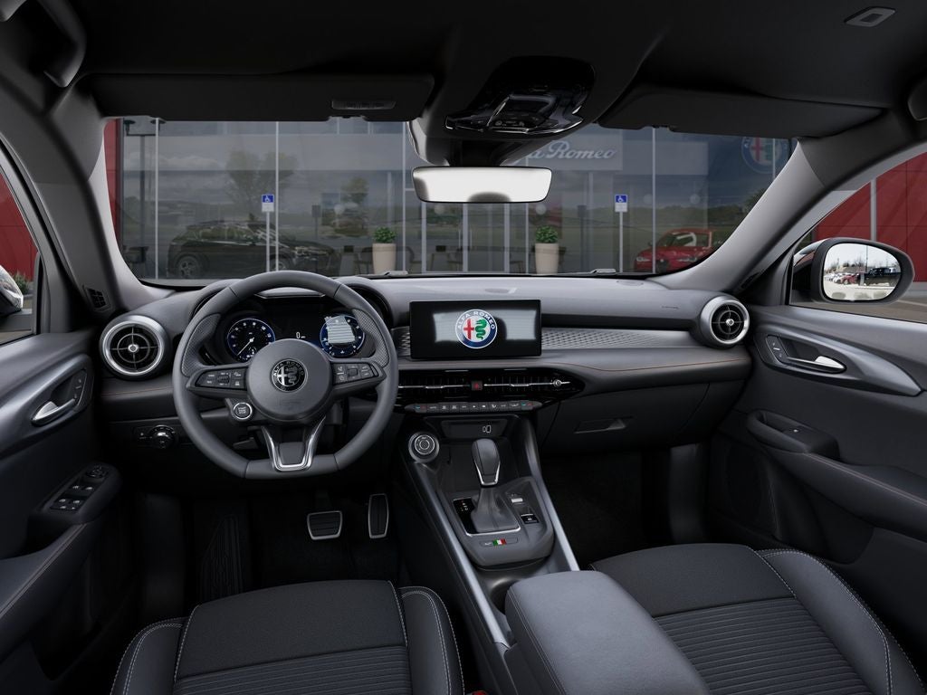 2026 Alfa Romeo Tonale Base