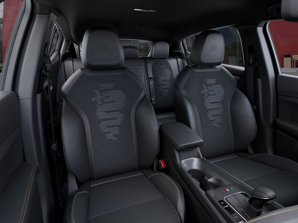 2026 Alfa Romeo Tonale Base