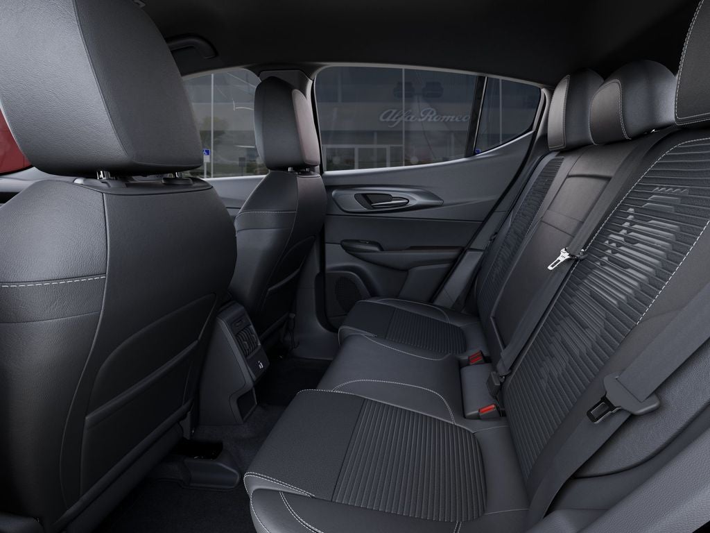 2026 Alfa Romeo Tonale Base