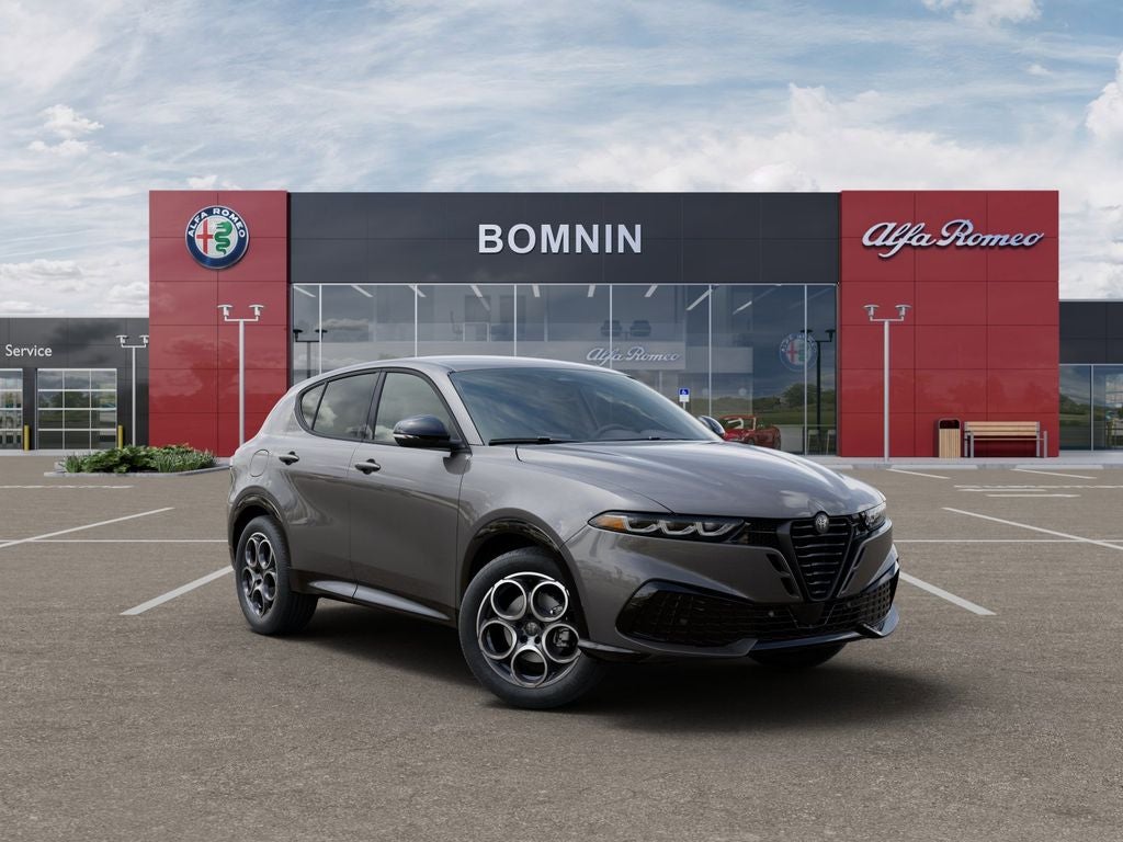 2026 Alfa Romeo Tonale Base