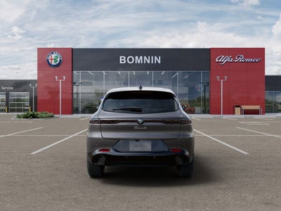 2026 Alfa Romeo Tonale Base