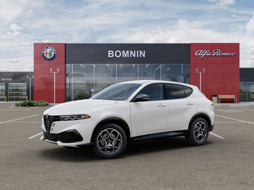 2026 Alfa Romeo Tonale Base