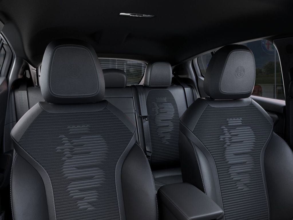 2026 Alfa Romeo Tonale Base