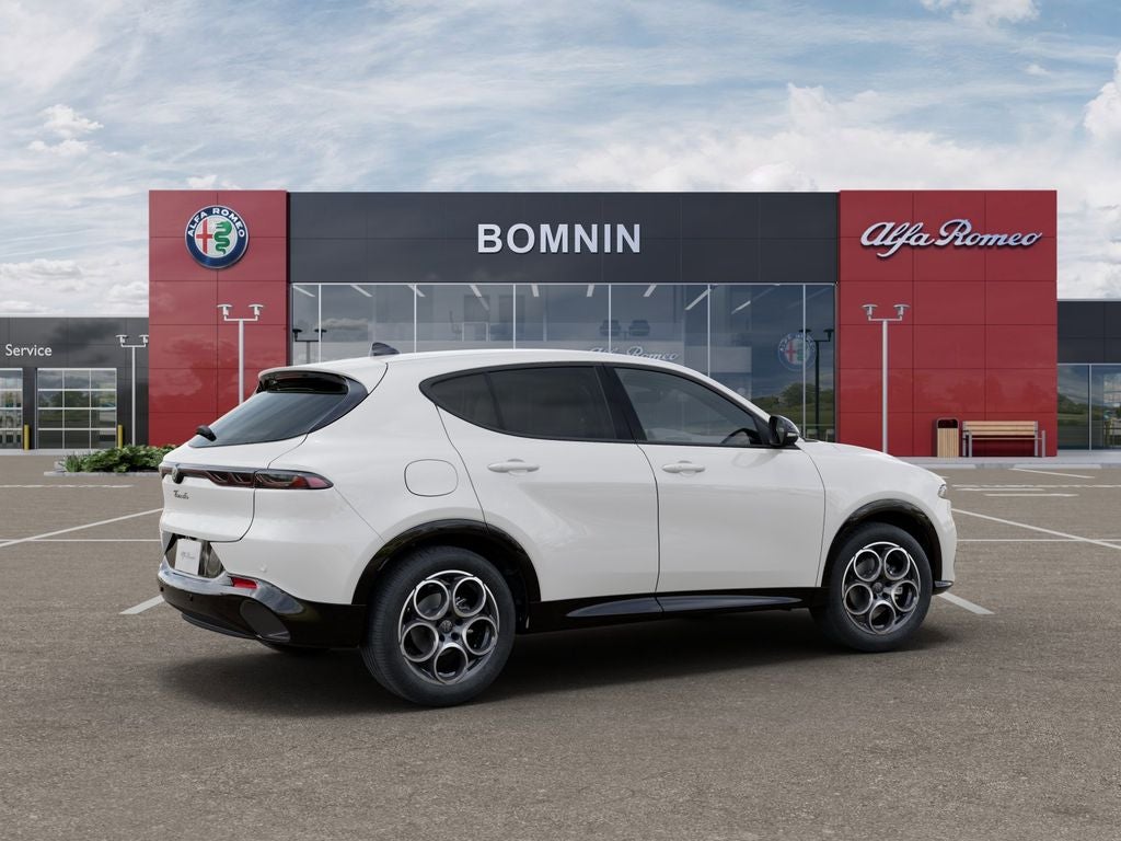 2026 Alfa Romeo Tonale Base