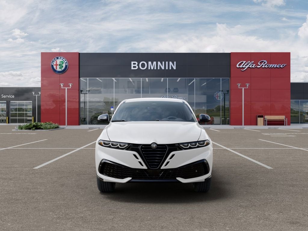 2026 Alfa Romeo Tonale Base