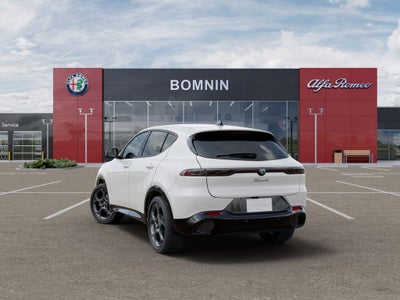 2026 Alfa Romeo Tonale Base