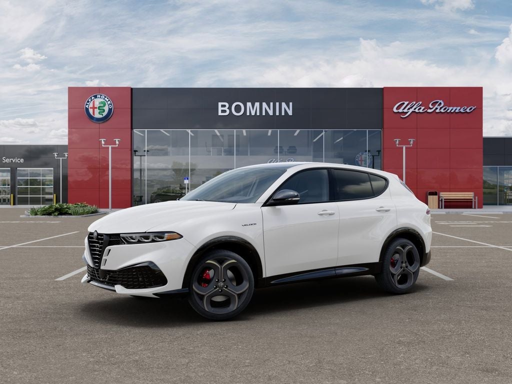 2026 Alfa Romeo Tonale Base