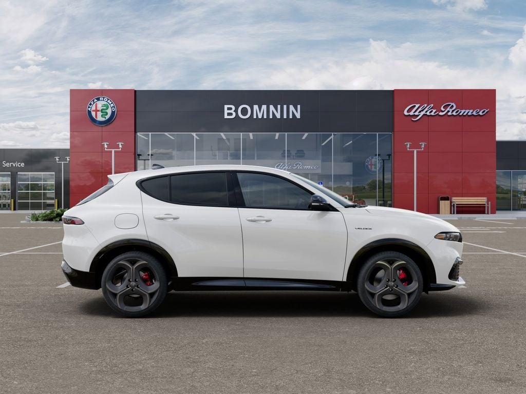 2026 Alfa Romeo Tonale Base