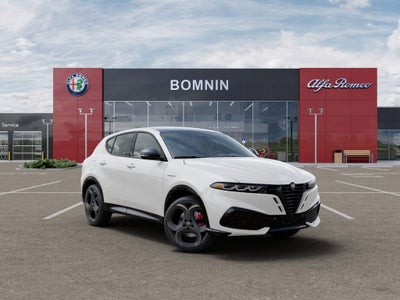 2026 Alfa Romeo Tonale Base