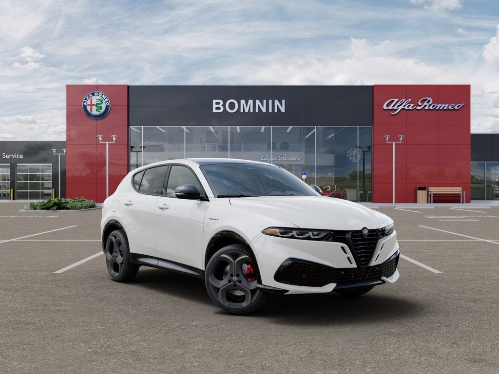 2026 Alfa Romeo Tonale Base