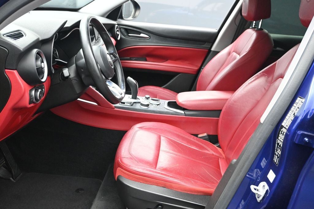 2020 Alfa Romeo Stelvio Base