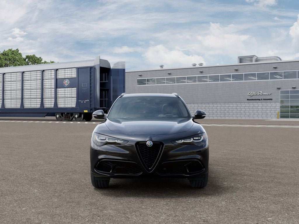 2026 Alfa Romeo Stelvio Base
