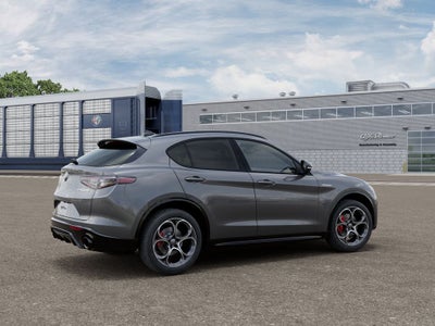 2026 Alfa Romeo Stelvio Base