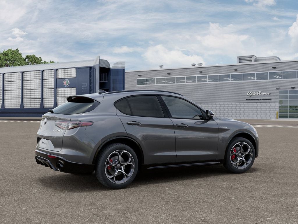 2026 Alfa Romeo Stelvio Base