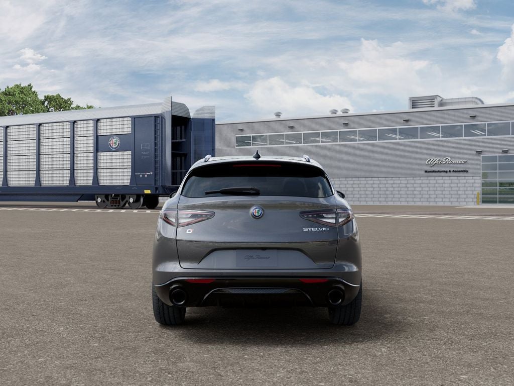 2026 Alfa Romeo Stelvio Base