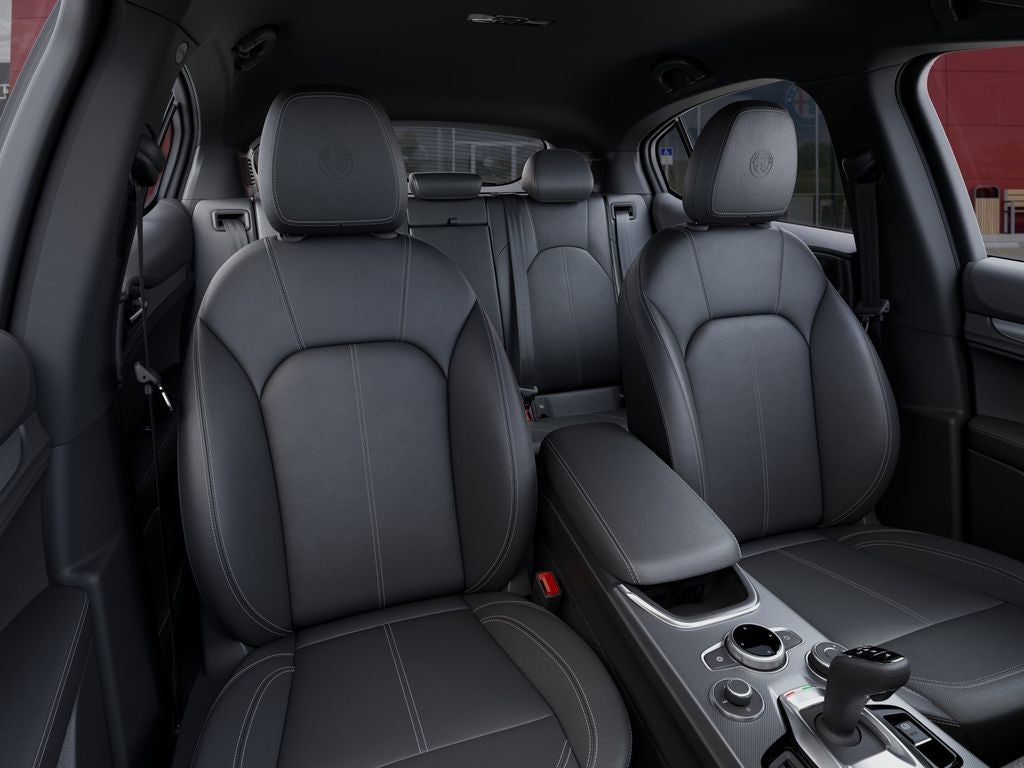 2025 Alfa Romeo Stelvio Sprint