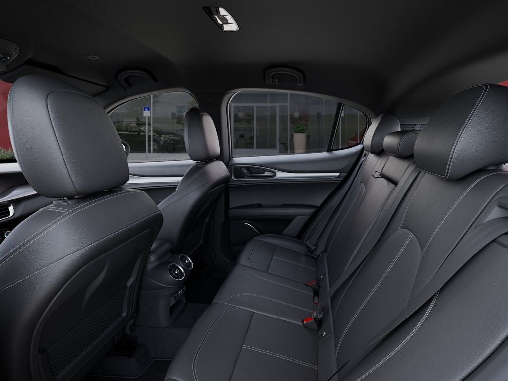 2025 Alfa Romeo Stelvio Sprint