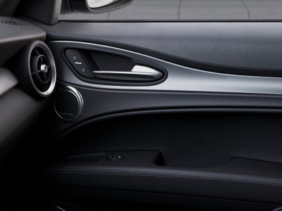 2025 Alfa Romeo Stelvio Sprint