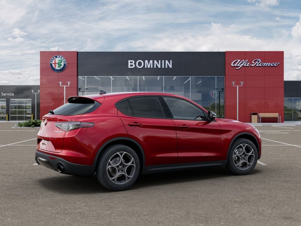 2025 Alfa Romeo Stelvio Sprint