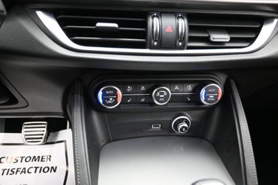 2024 Alfa Romeo Stelvio Ti