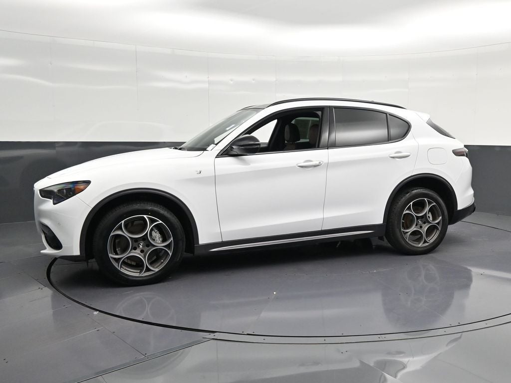 2024 Alfa Romeo Stelvio Ti