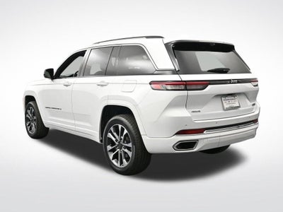 2022 Jeep Grand Cherokee Overland