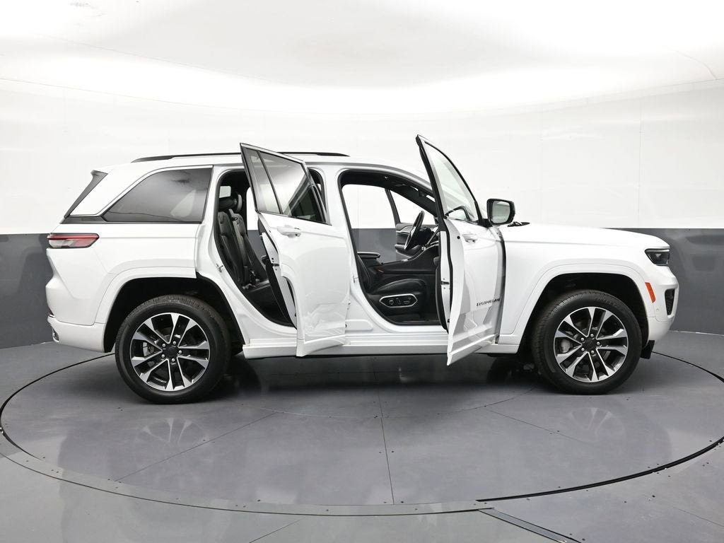2022 Jeep Grand Cherokee Overland