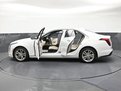 2023 Cadillac CT4 Luxury