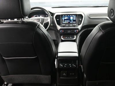 2022 GMC Acadia SLT