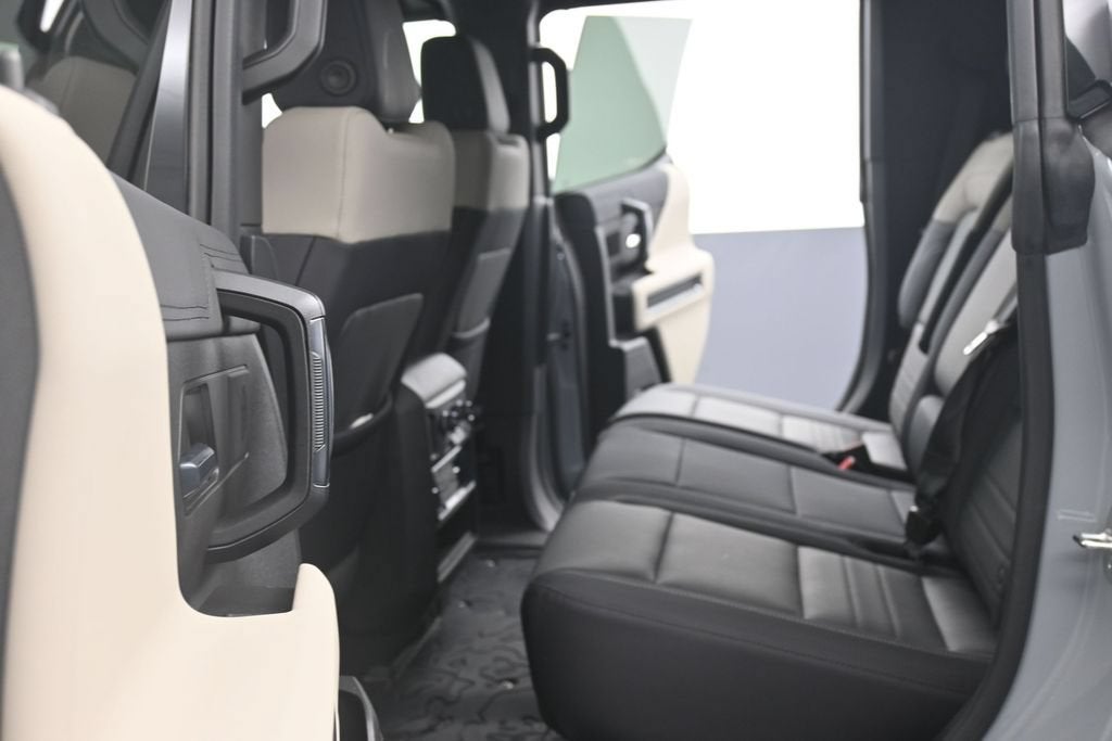2026 GMC HUMMER EV SUV 2X