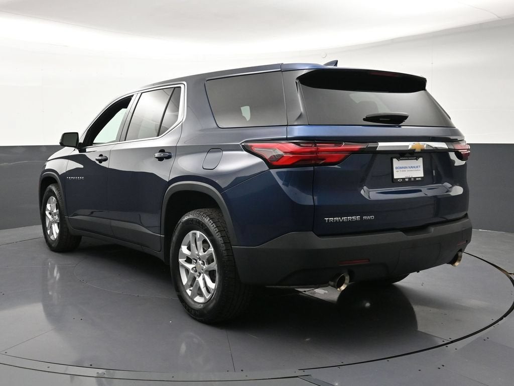 2023 Chevrolet Traverse LS