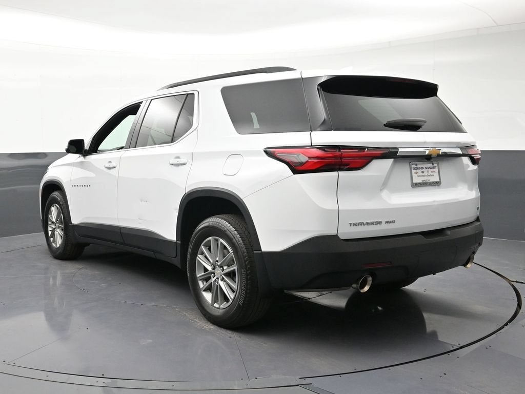 2023 Chevrolet Traverse LT Cloth