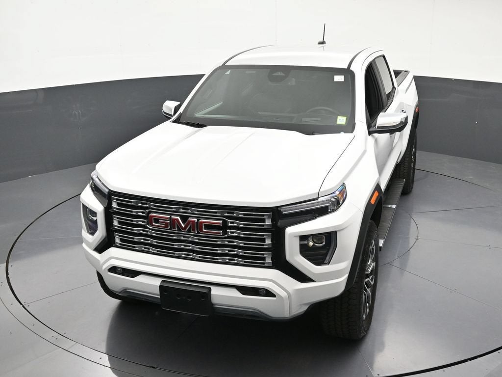 2025 GMC Canyon Denali