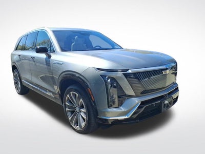 2026 Cadillac VISTIQ Luxury