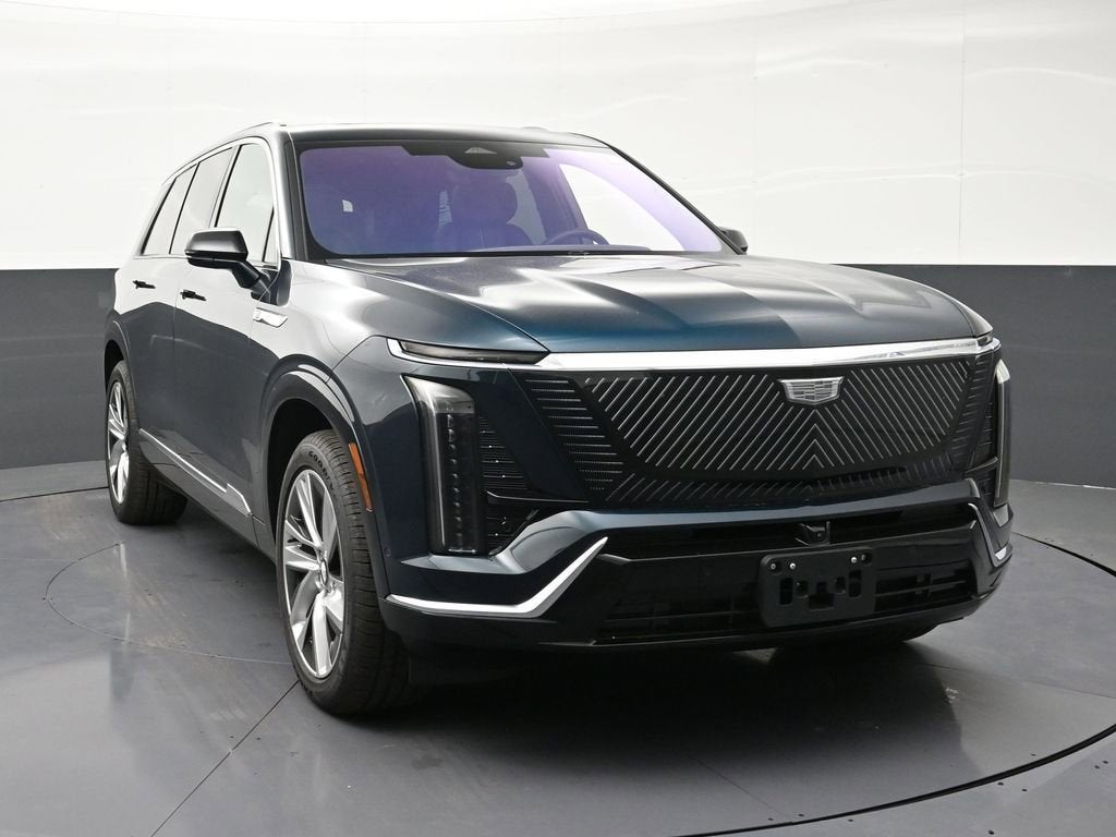 2026 Cadillac VISTIQ Luxury