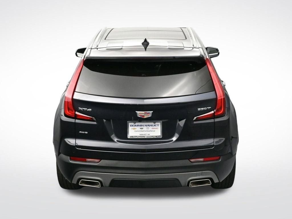 2023 Cadillac XT4 Premium Luxury