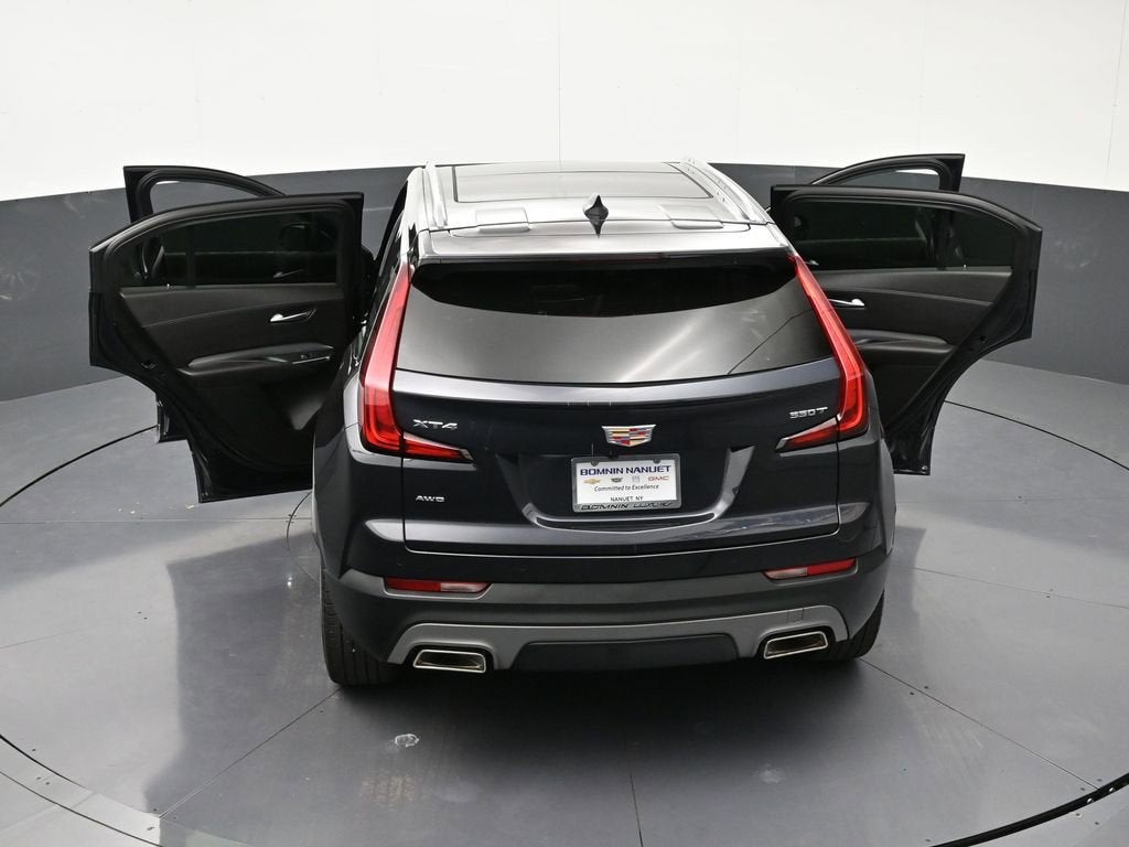 2023 Cadillac XT4 Premium Luxury