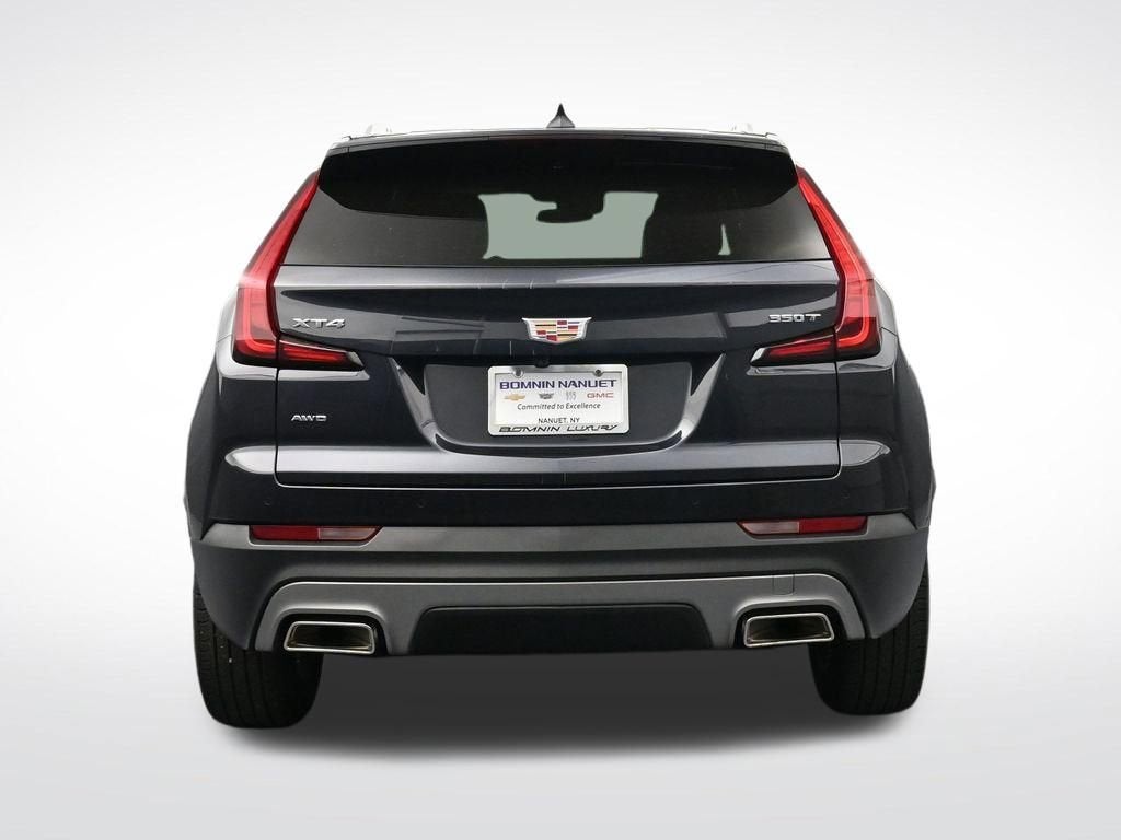 2023 Cadillac XT4 Premium Luxury