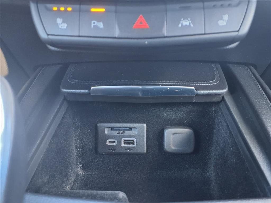 2021 Cadillac XT4 Premium Luxury