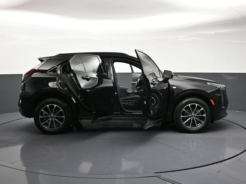 2024 Cadillac XT4 Sport
