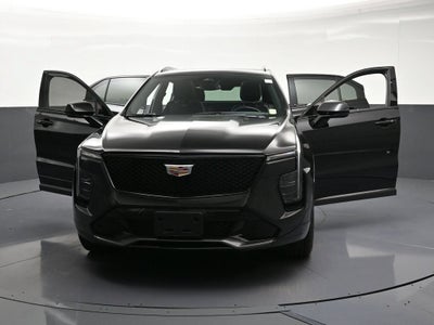 2024 Cadillac XT4 Sport