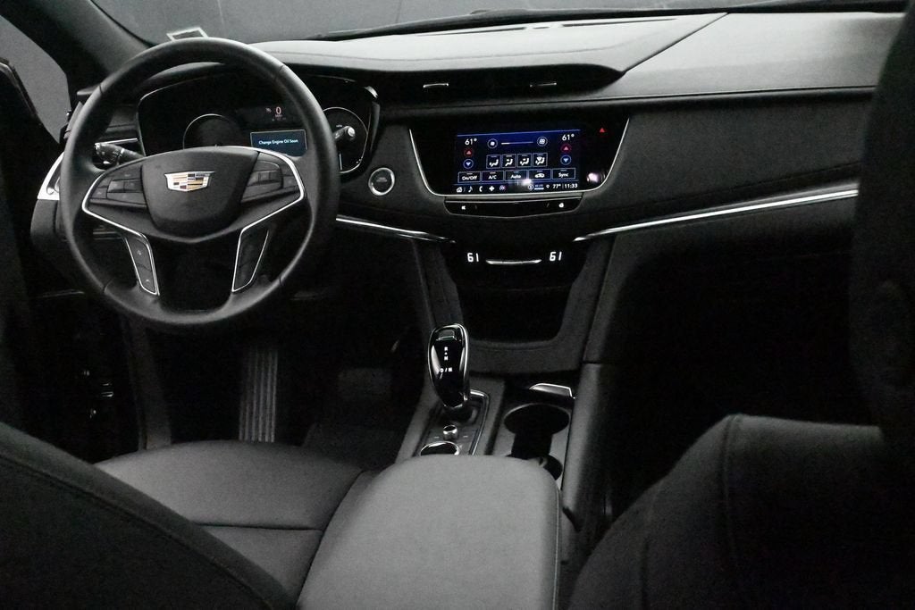 2025 Cadillac XT5 Luxury