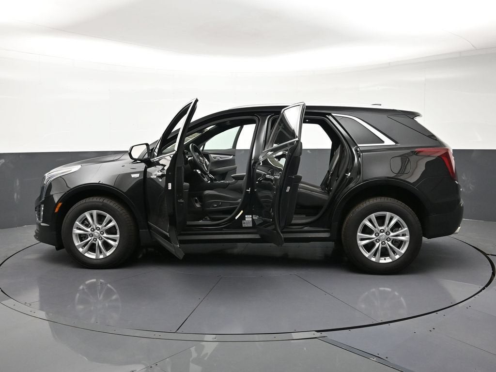 2025 Cadillac XT5 Luxury