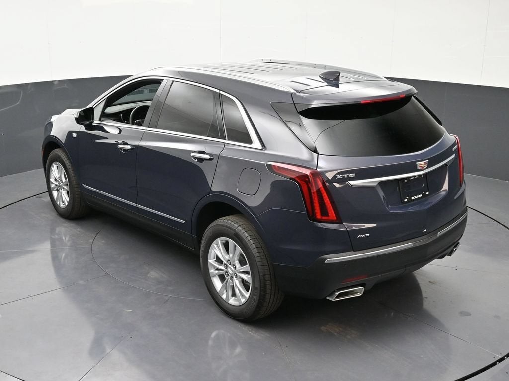 2025 Cadillac XT5 Luxury