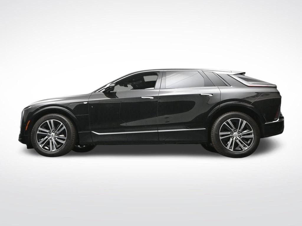 2025 Cadillac LYRIQ Luxury 1
