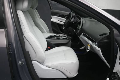 2025 Cadillac LYRIQ Luxury 1