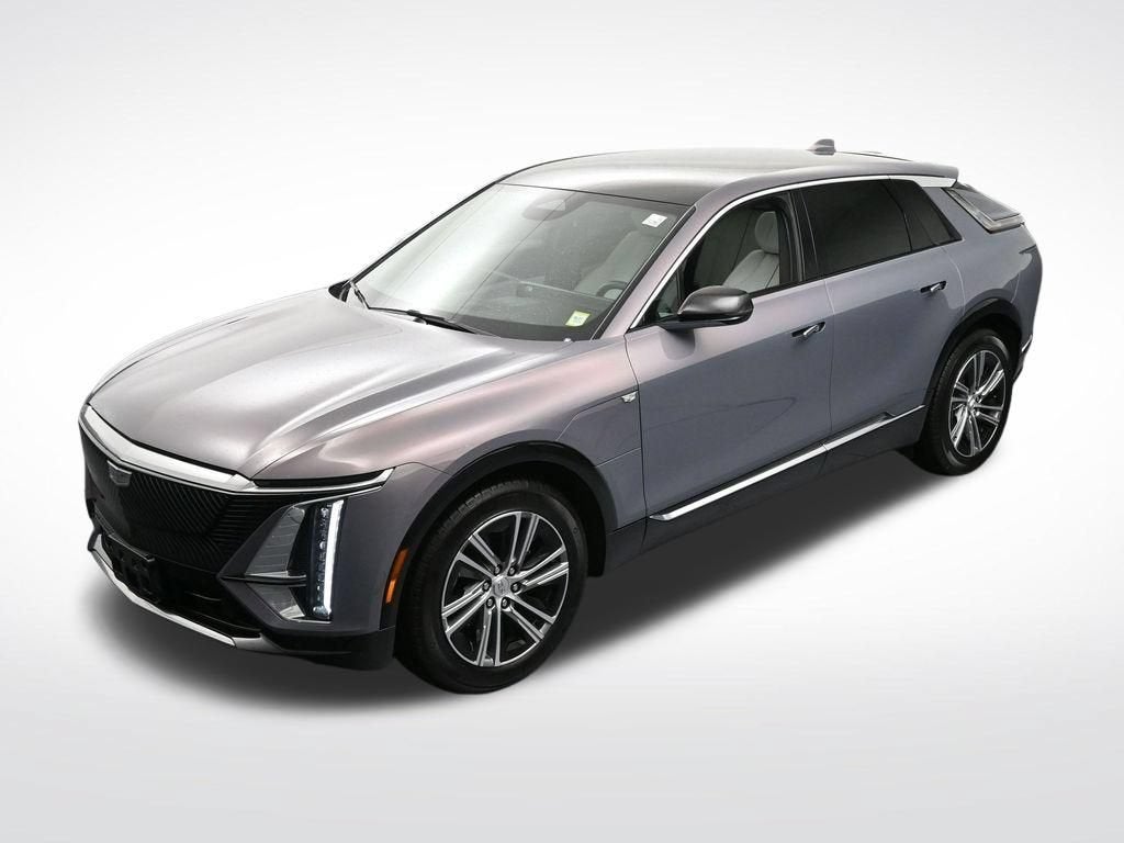 2025 Cadillac LYRIQ Luxury 1