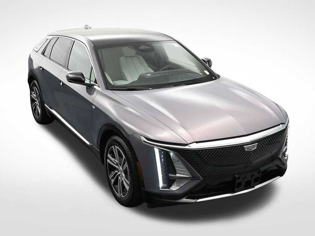 2025 Cadillac LYRIQ Luxury 1