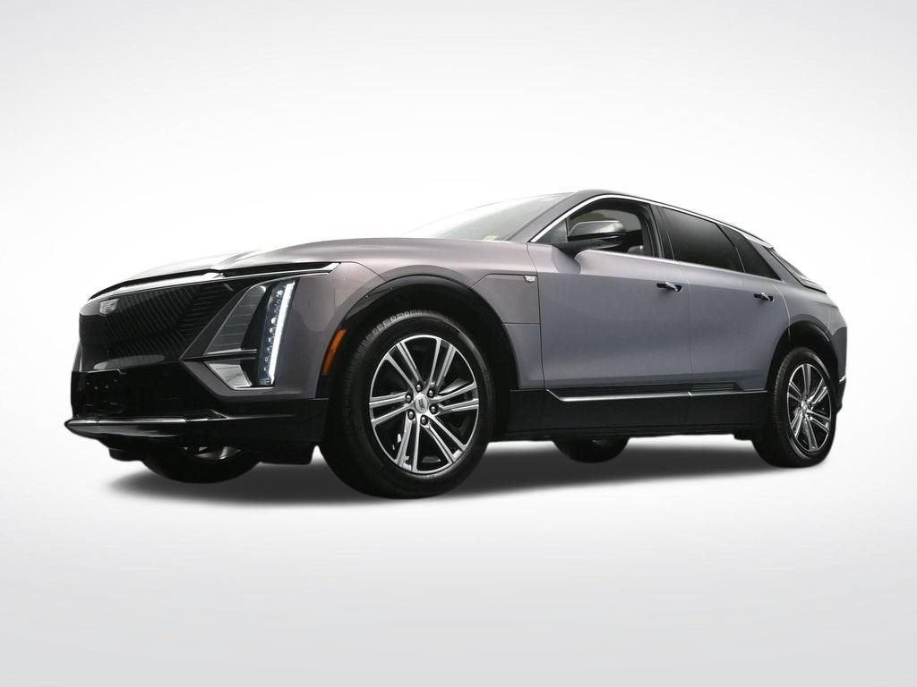 2025 Cadillac LYRIQ Luxury 1