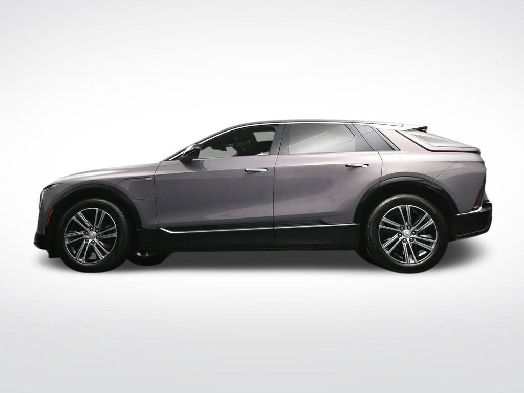 2025 Cadillac LYRIQ Luxury 1